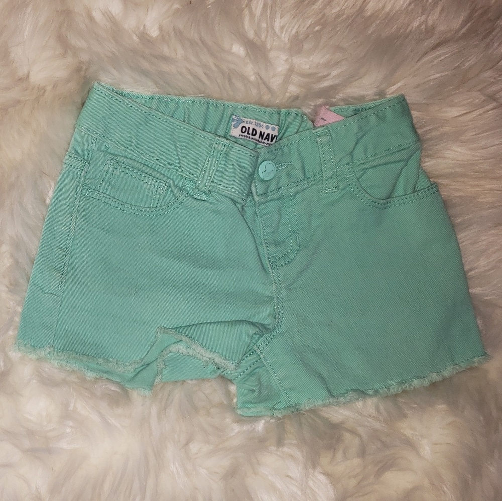 Little girls size 5 Shorts